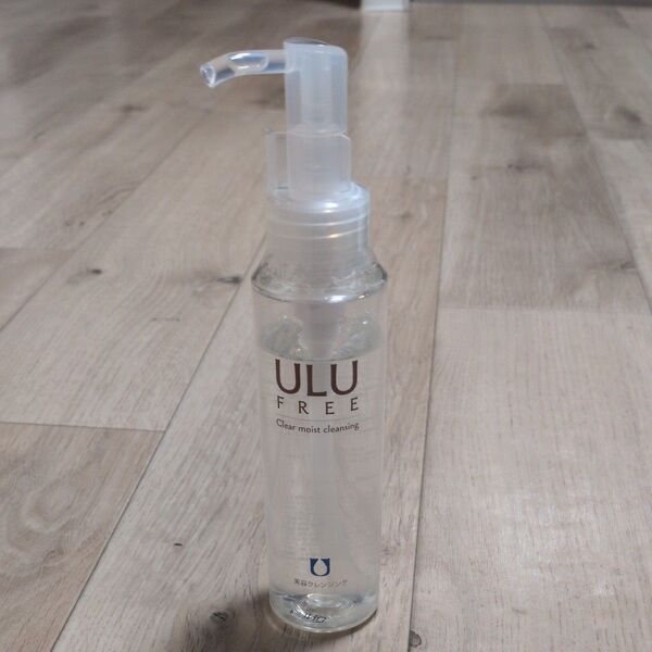 ULU FREE clear moist cleansing 洗顔料