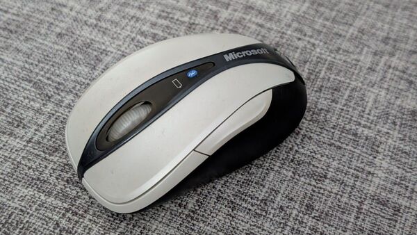 マイクロソフト ワイヤレスマウス Bluetooth