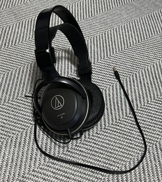 Audio-Technica オーディオテクニカ ATH-AVC200 ヘッドホン 有線 音楽・映画観賞用 ブラック