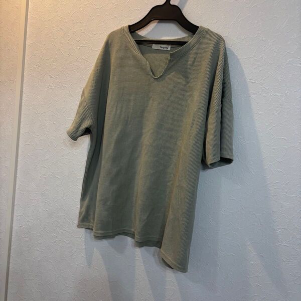 3L しまむら 半袖Tシャツ トップス くすみグリーン