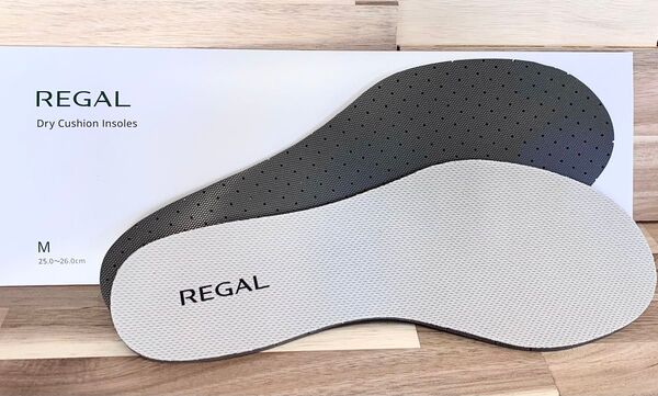 インソール紳士靴 リーガルREGAL中敷きソール1足分(左右分)MサイズINSOLEキレイな中敷き!ドライクッション25~26cm