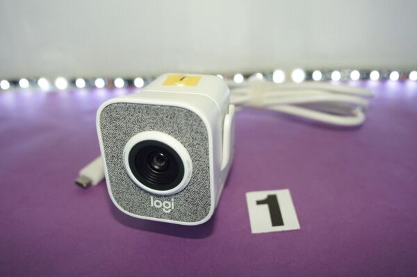Logicool StreamCam C980OW ウェブカメラ オフホワイト①
