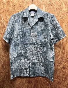 【USA・ハワイ製】YOUNG HAWAII - M メンズ オープンカラーシャツ アロハ柄 フラワー×リーフ 半袖 ポリエステル×綿 ブルー系×ホワイト