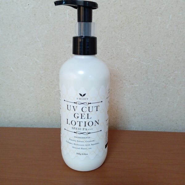 S SELECT UVカット ジェルローション SPF30 PA+++