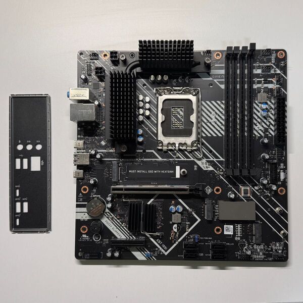 HP製 OMEN40L Z690 マザーボード IOパネル付属【ジャンク】