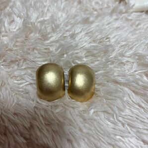 ゴールド シンプル ピアス