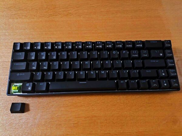 【静音ゲーミングメカニカルキーボード】ROYAL KLUDGE RK68 【動作確認済み】