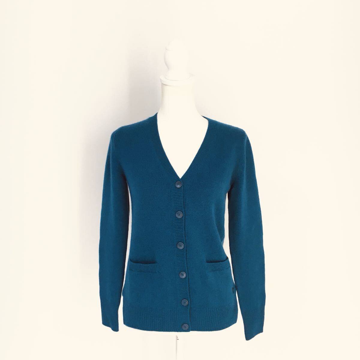 【極美品】Marguerite Hasumi ロロピアーナ カシミア100% 極美品】Marguerite Hasumi ロロピアーナ カシミア100%