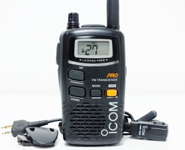 icom トランシーバー　ic-4088 とマイクとおまけ icom トランシーバー ic-4088 とマイクとおまけ