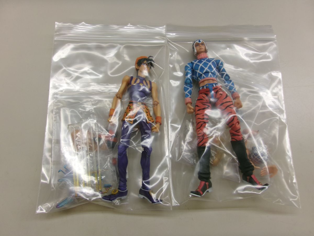 超像可動ナランチャ・ギルガ&エアロスミス Ver.BLACK 【限定プレート付】 Amazon.co.jp: 超像可動 ナランチャギルガ&As Ver BLACK WF限定