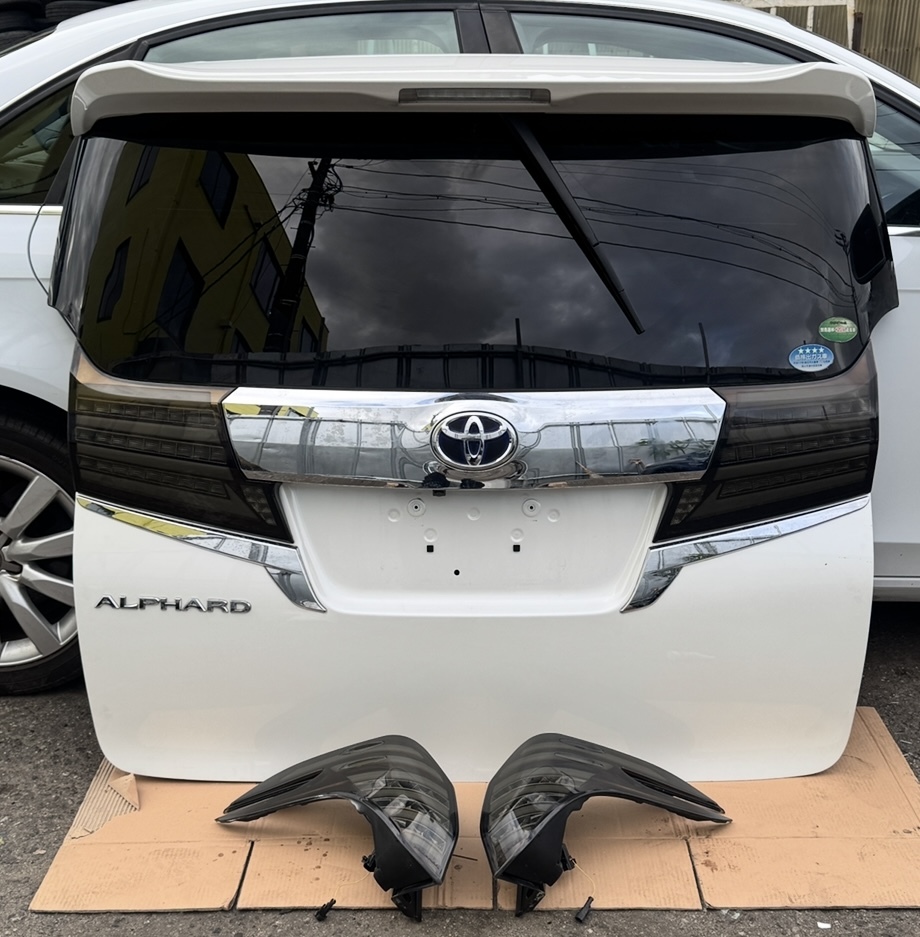 2025年最新】Yahoo!オークション -30 アルファード 純正 テール