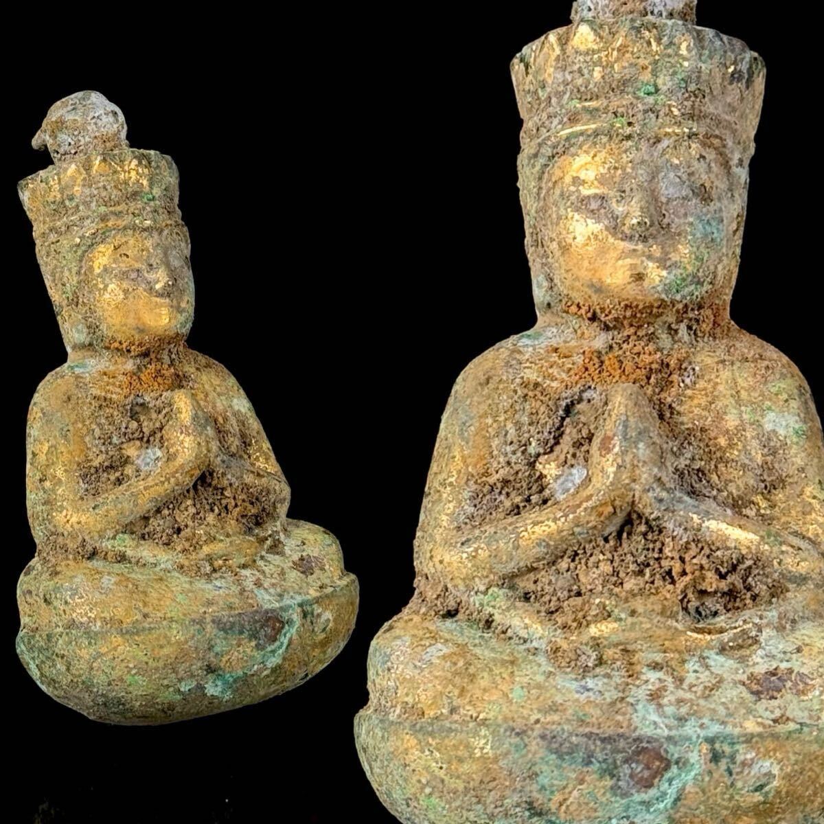 懸仏 掛仏 仏像 古美術 骨董品 懸仏(鎌倉時代13世紀) 幅約5.3cm 高さ約7cm 奥行約3.5cm 古くは
