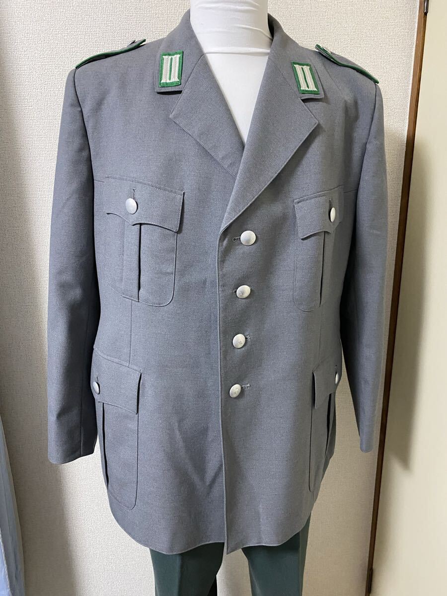 Yahoo!オークション -「東ドイツ軍」(制服) (個人装備)の落札相場