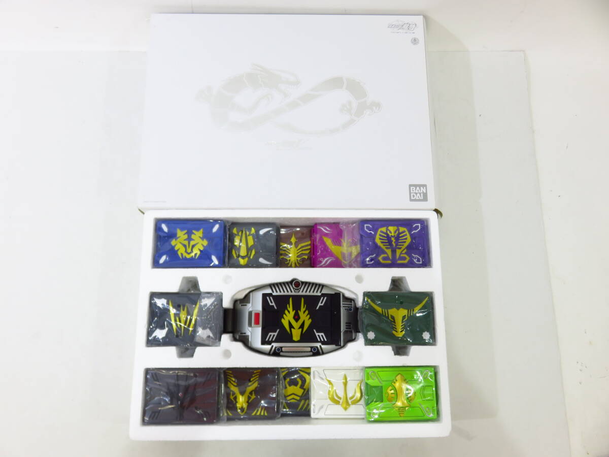 Yahoo!オークション -「コンプリートセレクション 龍騎vバックル