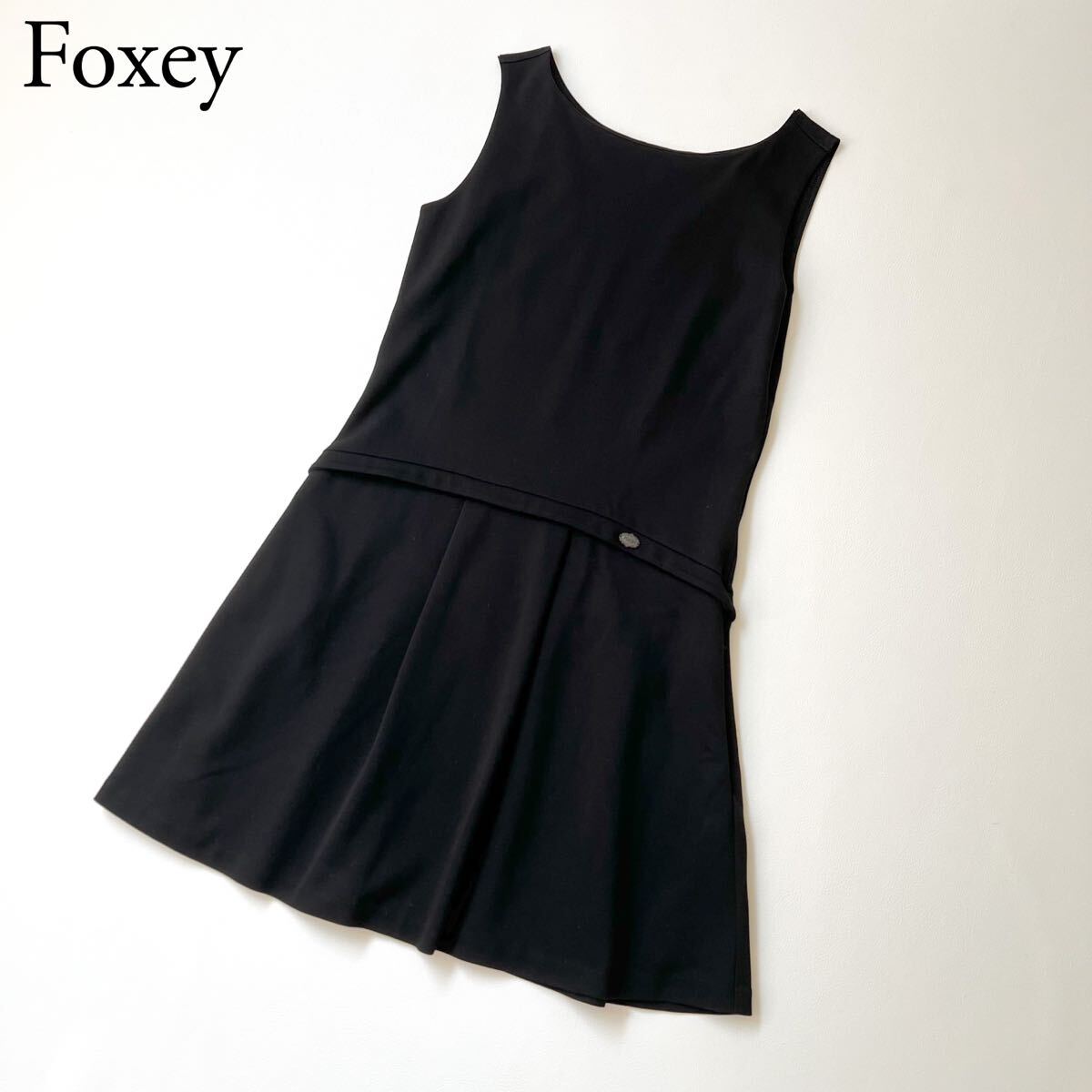 美品✨フォクシー リボンヤーンジャケット ツイード ロゴプレート ブラック 38 美品✨フォクシー リボンヤーンジャケット ツイード ロゴ