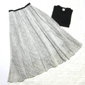 美品 送料込み INDIVI インディヴィ モノトーン パイソン プリント 柄 シフォン ロング スカート 40 11号 ( 日本製 マキシ丈 ラク 洗える )