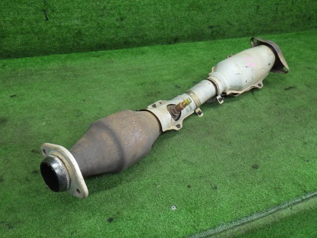 日産　触媒　HR15 9U 日産 Z12 キューブ HR15 9U 触媒 キャタライザー ※ジャンク 素材