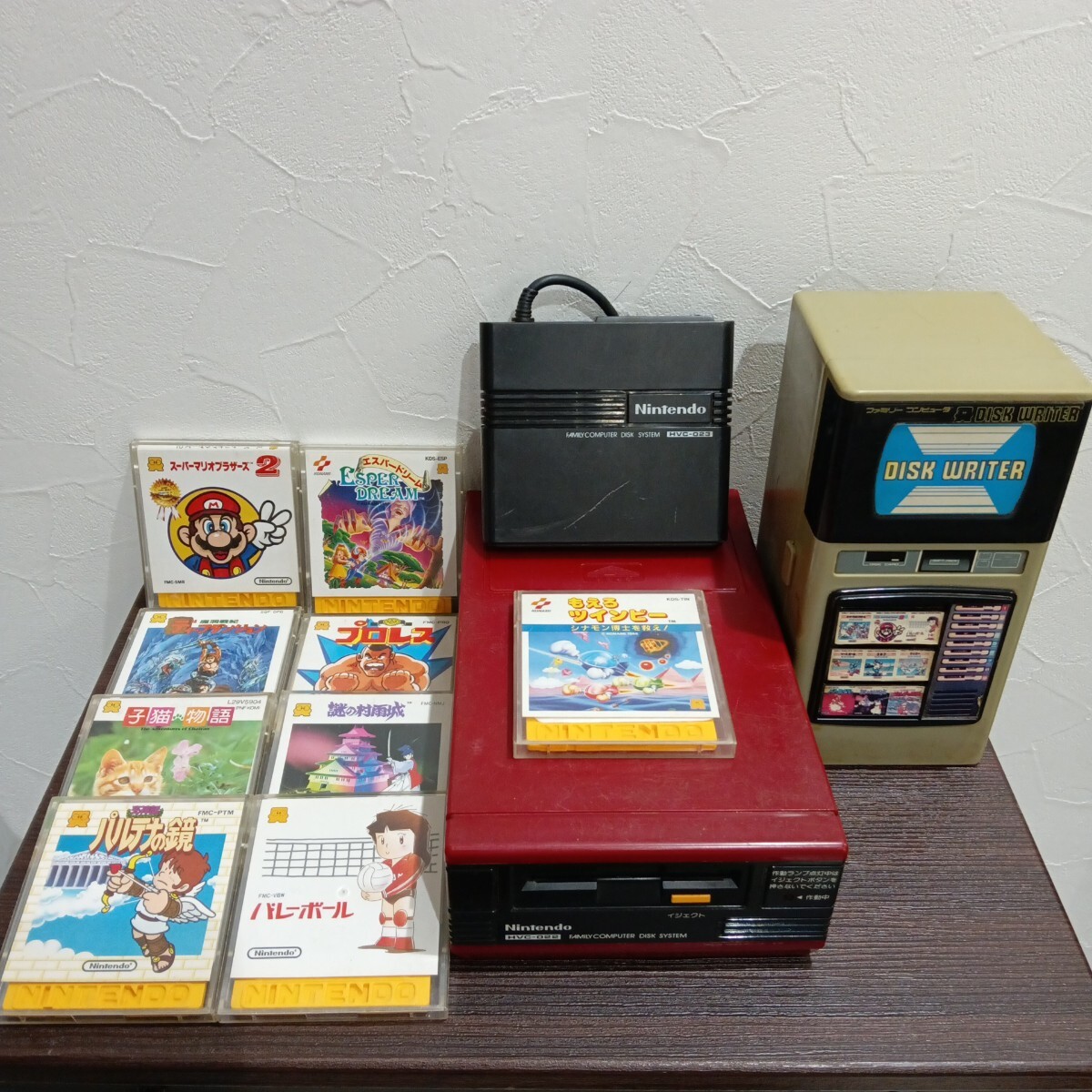 中古 ファミリーコンピューターディスクシステムの【ディープダンジョン】 中古 ファミリーコンピューターディスクシステムの【ディープ