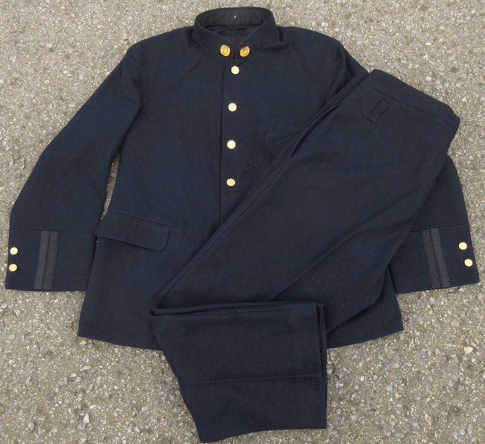 国鉄 制服 ドカジャン 上下セット Amazon.co.jp: 国鉄 制服 上下セット 日本国有鉄道 希少