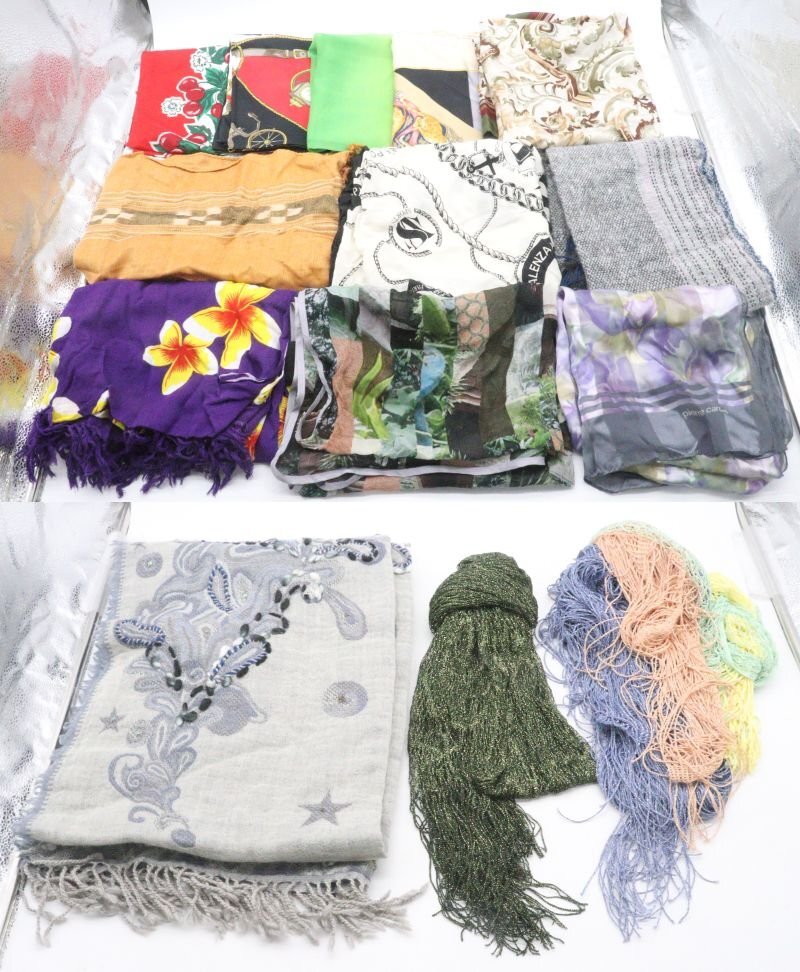2025年最新】Yahoo!オークション -フェラガモ スカーフの中古品