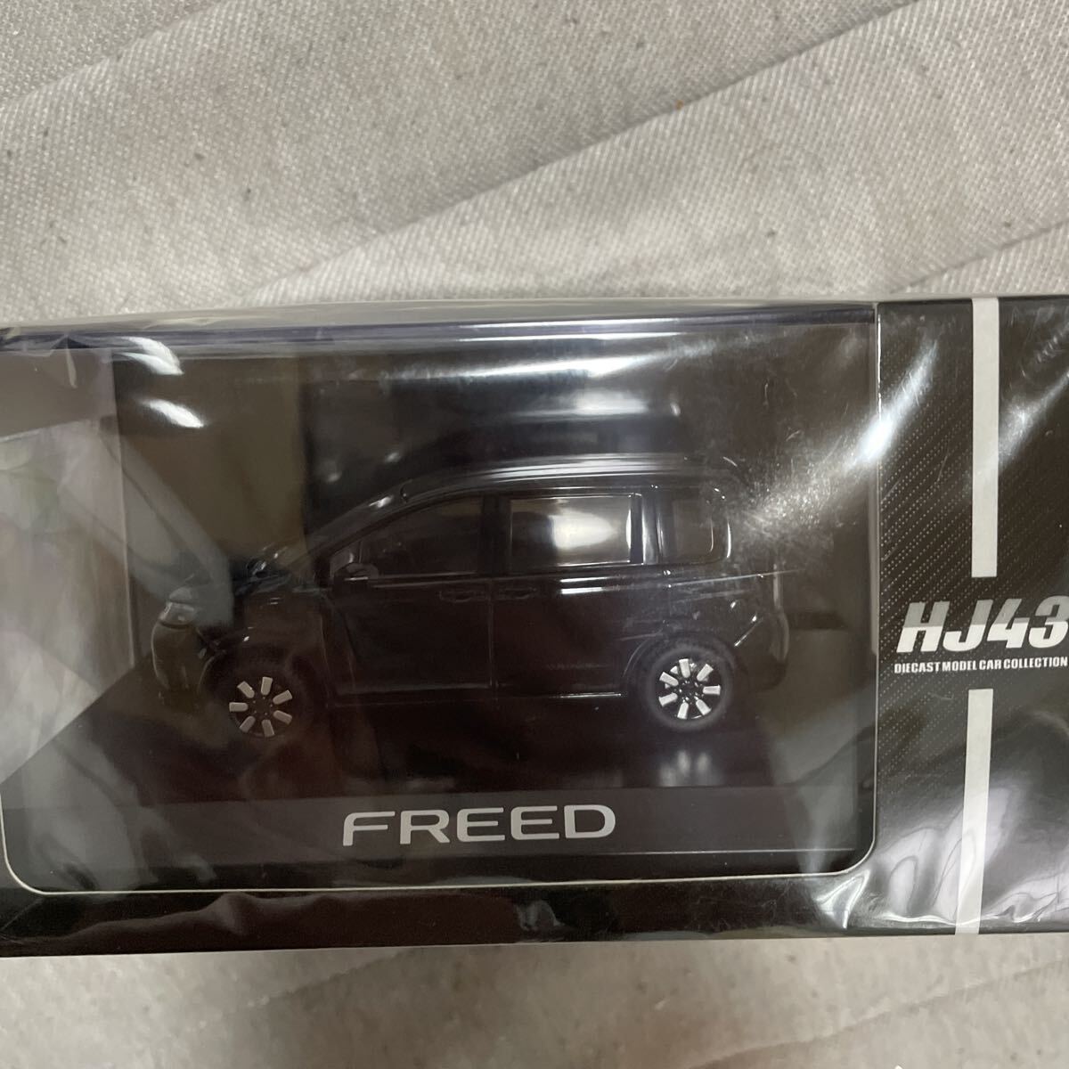 ホビージャパン ホンダ フリード クリスタルブラックパール 1/43 Honda