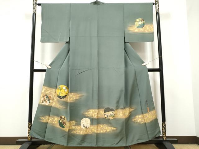 新品 螺鈿作家 藤本隆士 落款 着物“和の高鳴り”仕付け糸付 訪問着 5526 新品 さが美謹製 螺鈿作家 藤本隆士 落款 優彩錦“華を湛え光に