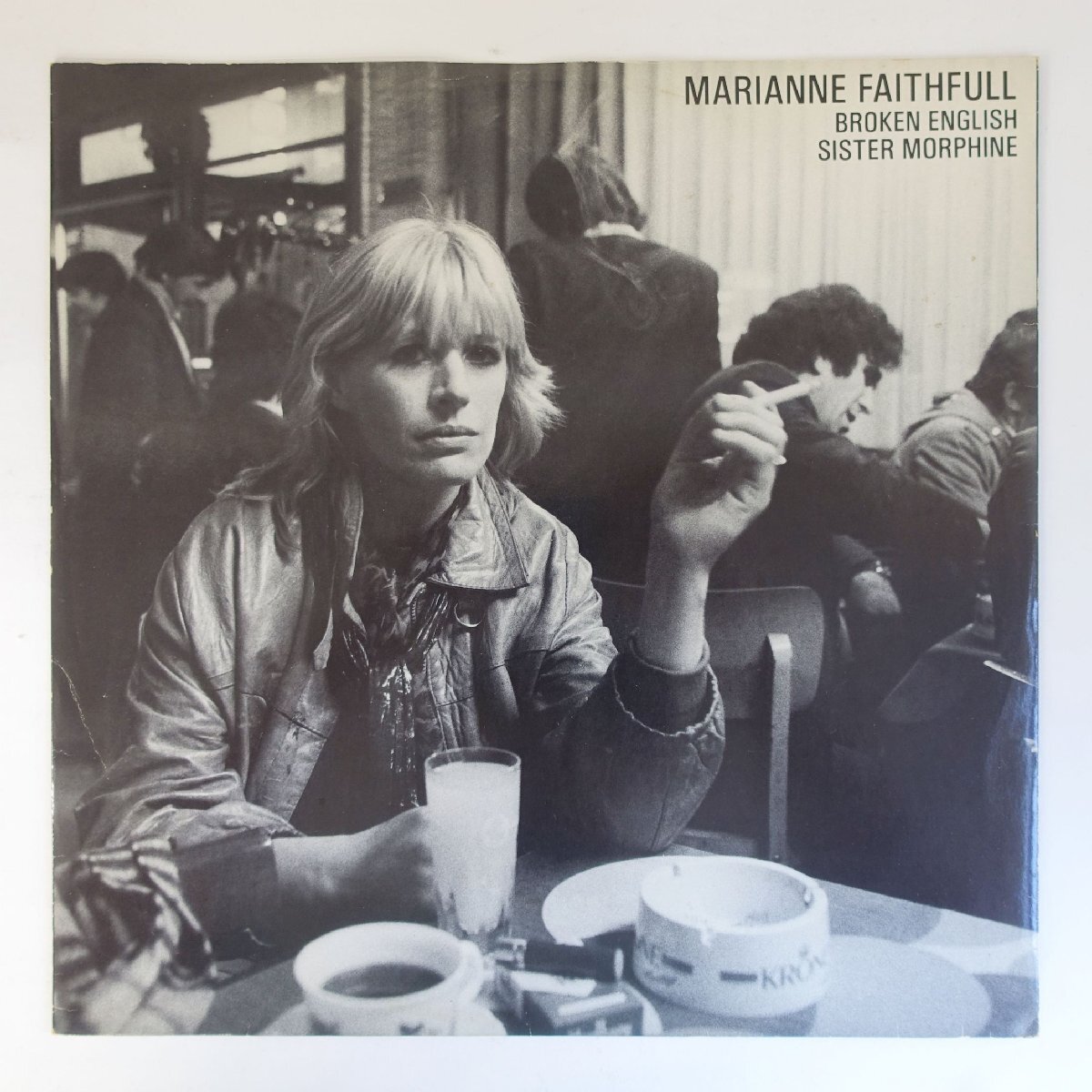 マリアンヌフェイスフル 名盤 レコード カムマイウェイ UKオリジナルモノ盤 Amazon.co.jp: Come My Way [Analog]: ミュージック