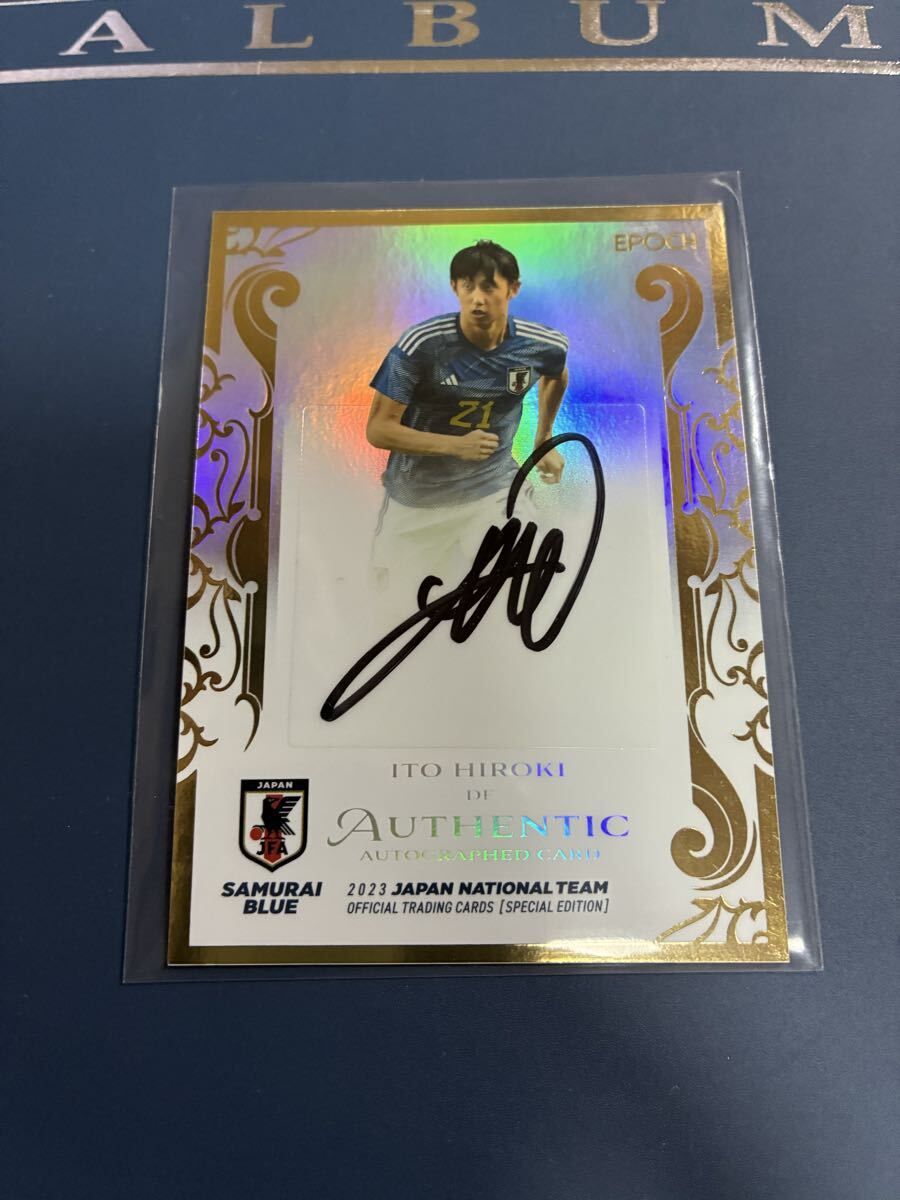 バイエルン 2012/13 直筆サイン入りクラブカード 32枚！ オートグラフ バイエルン 2012/13 直筆サイン入りクラブカード 32枚！ オート