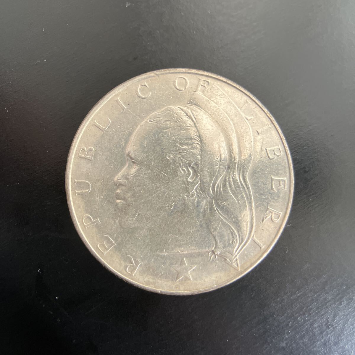 1961年リベリア1ドル銀貨アフリカ女性像 PCGS認証 1961年リベリア1ドル銀貨アフリカ女性像 PCGS認証