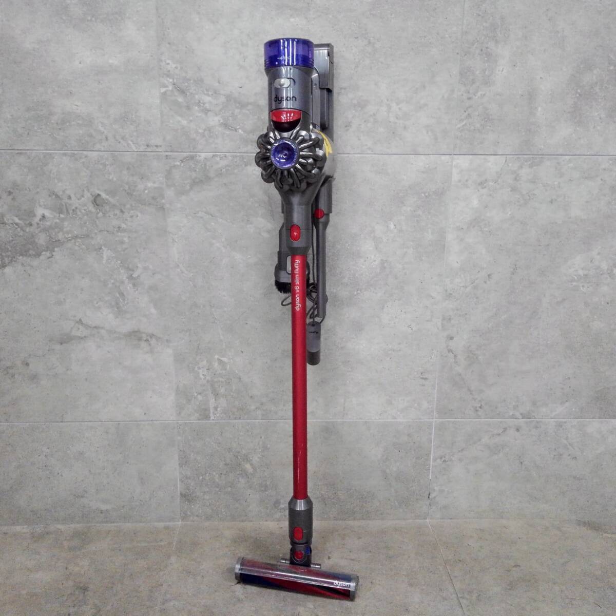 ★未使用新品★ダイソン SV10 コードレス クリーナー 掃除機 ★現状品★ Yahoo!オークション -「ダイソン sv10」(掃除) の落札相場・落札価格