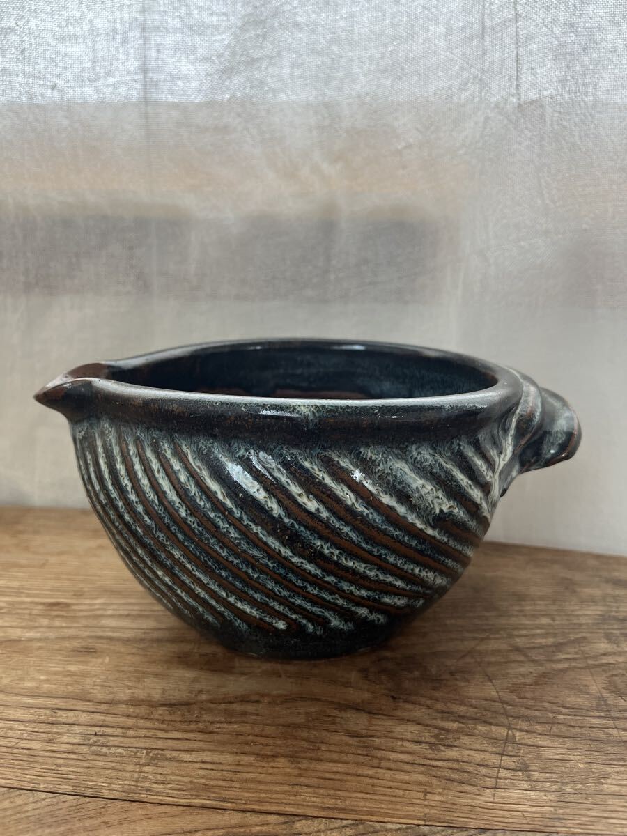 ☆　バーナード・リーチ　茶碗　目をひく一品です☆y390 ☆ バーナード・リーチ 茶碗 目をひく一品です☆y390
