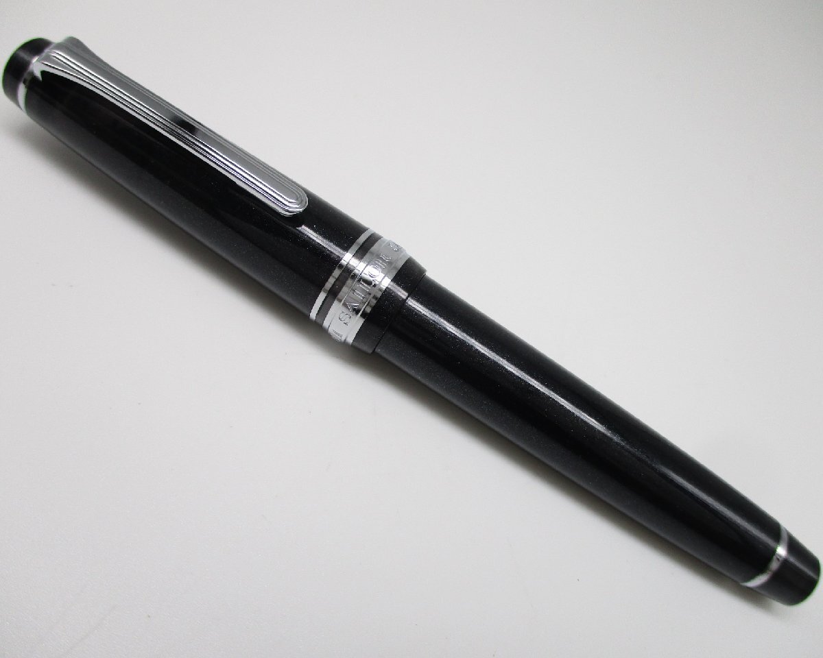 ヴィンテージ 国産 セーラー ショート 万年筆 21K EF 極細字 未使用品 b063855bfcac8c89b27fdec3c78457