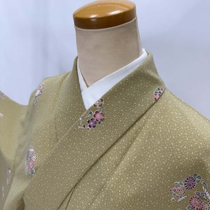 小紋 単衣 洗える着物 裄66.1cm 身丈159cm 花柄 お洒落着 普段着 ポリエステル カラシ 美品 M サイズ 4589