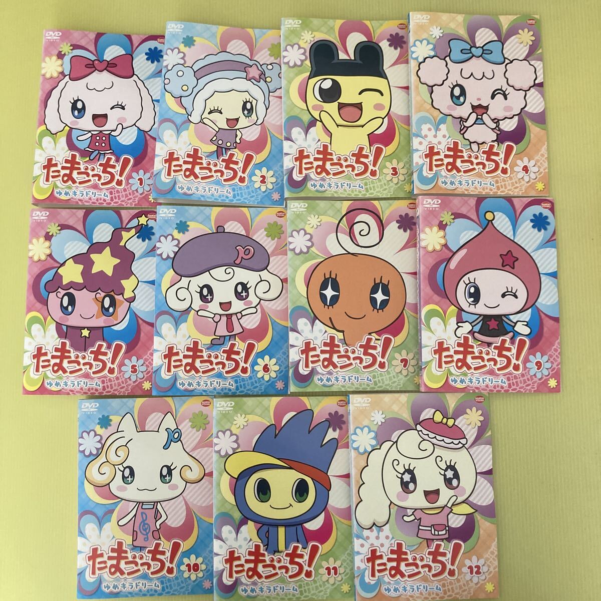 ※新品ケース交換済　たまごっち!ゆめキラドリーム+映画2作品 DVD全14巻セッ 新品ケース交換済 たまごっち!ゆめキラドリーム+映画2作品 DVD全14巻