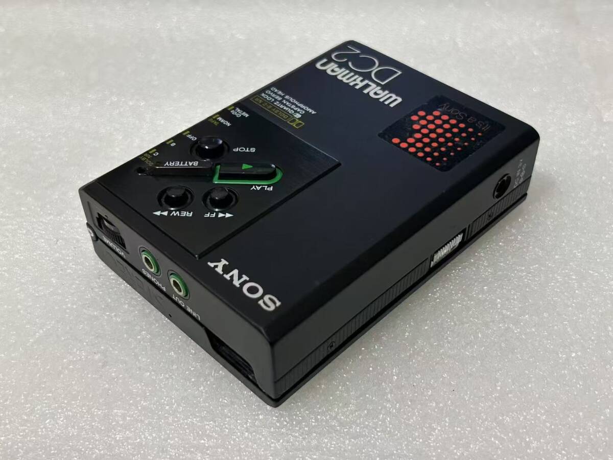 ◆SONY ソニー　WM-DC2 WALKMAN カセットウォークマン SONYといえばウォークマン！ レトロな見た目と音質がたまらない