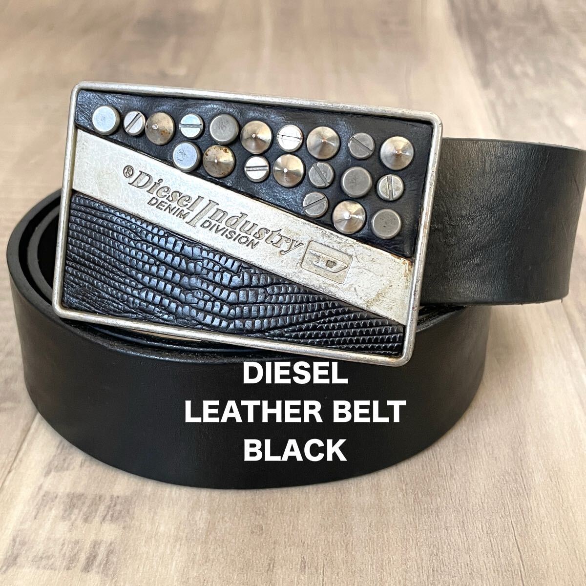未使用　DIESEL 黒　レザーベルト DIESEL (ディーゼル) レザー ロゴメタルループ ベルト B-Glossy