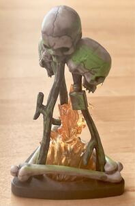 ◇DEAD BY DAYLIGHT トーテムコレクション フィギュア 吐瀉のトーテム 緑 中古 カプセルトイ