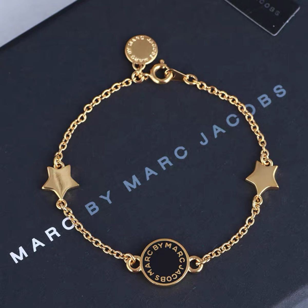 【新品、未使用】マークジェイコブス　ブレスレット THE MINI ICON CHARM BRACELET/ザ ミニアイコン チャーム