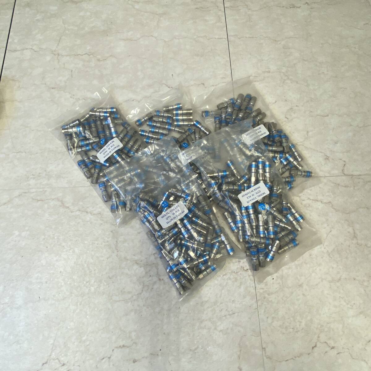 【送料無料】 未開封品 ユルマナイザー YDS-6-PS F型コネクタ RG6用