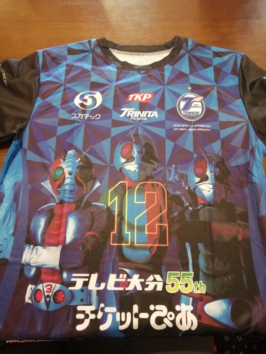 PUMA　大分トリニータ　レプリカユニフォーム　2枚セット L　中古 大分トリニータ PUMA 2枚セット レプリカユニフォーム 中古 大分