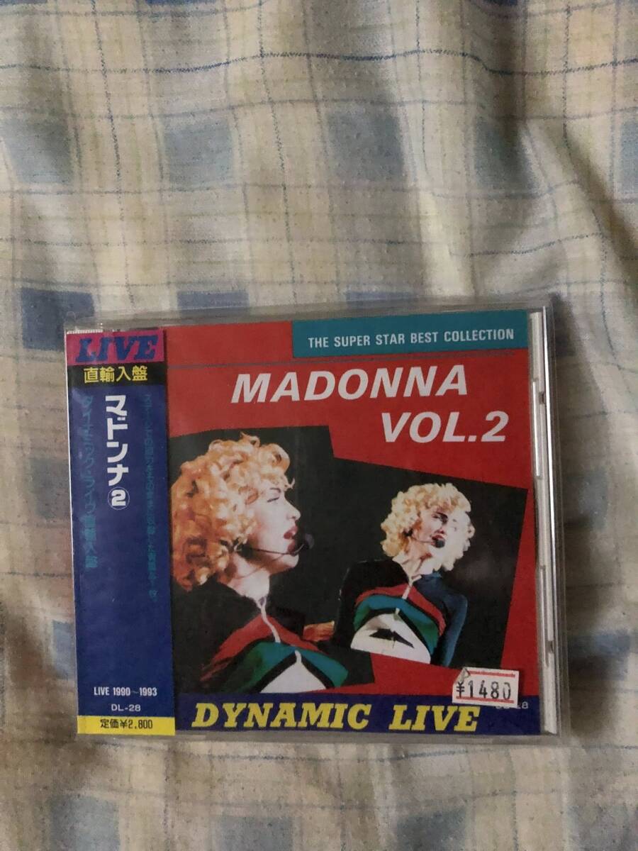 セール中…マドンナ直筆サイン入り超大型写真…Madonna ② マドンナ直筆サイン入り2Lサイズ写真…Madonna Amazon.co.jp