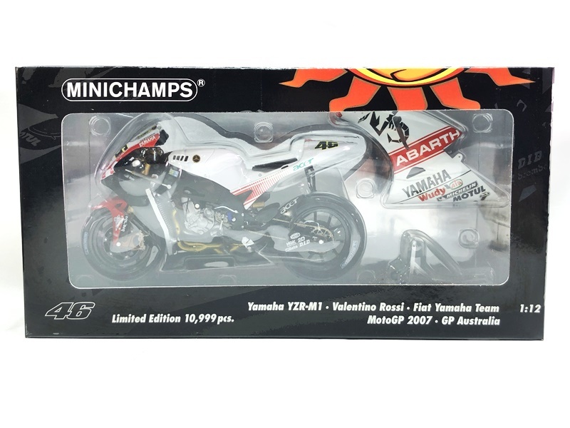 未使用❕1/12 MINICHANPS YAMAHA YZRーM1 ミニチャンプス1/12 ヤマハ YZR-M1 モンスターエナジー ヤマハ