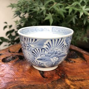 ビンテージ 染付 蘭 蕎麦猪口★ぐい呑 古民家 数奇 唐花 雷文 吉祥 縁起 松竹梅 粋 風雅 風流 酒器 時代 膳 晩酌 風情 傾奇者 アンティーク