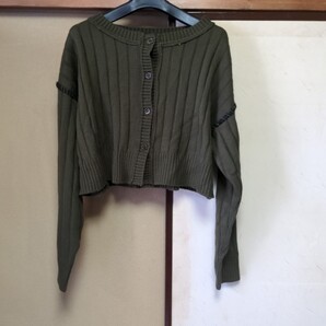 ITEMSアーバンリサーチショート丈オリーブカーディガンフリーサイズ