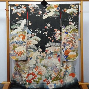 アンティーク 黒地振袖 鶴 御所車 牡丹 菊