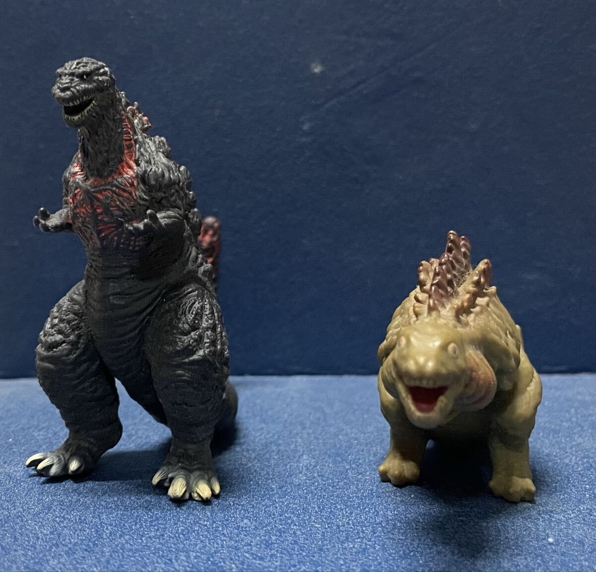 「ゴジラ」超弩級ソフビ人形・怪獣王ゴジラ（美品） ゴジラ」超弩級ソフビ人形・怪獣王ゴジラ（美品） Amazon.com