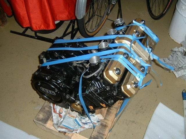 ヤマハFZ750 純正タンク ヤマハFZ750 純正タンク - メルカリ