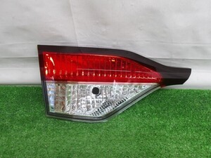トヨタ/カローラ NRE210 左リアフィニッシャーランプ ユニット コイト12-638 No.813662【品番 81591-12341】