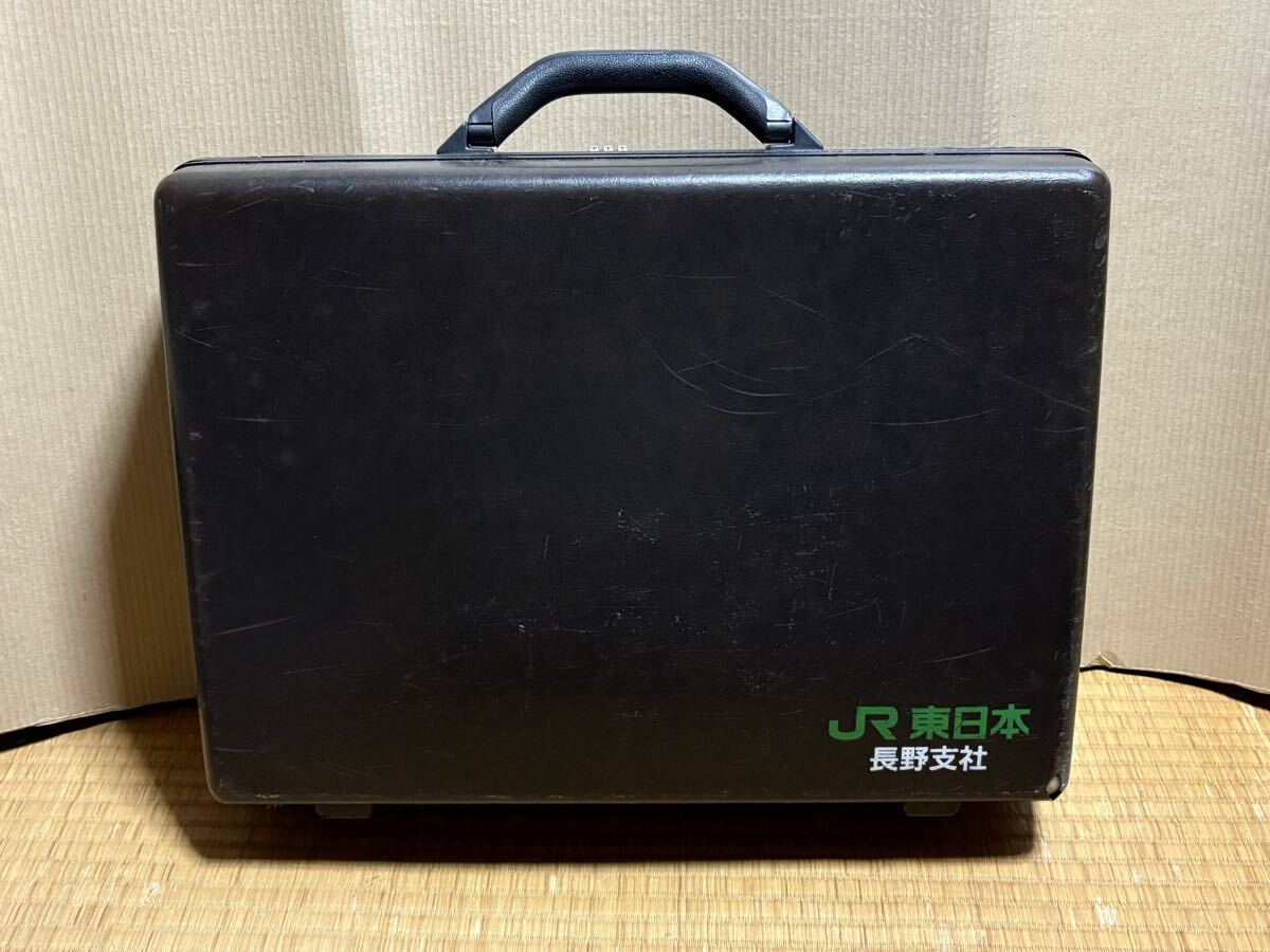 【美品】☆JR東日本 動力車乗務員かばん☆ Yahoo!オークション - JR東日本 運転士カバン 胴乱 乗務員かばん
