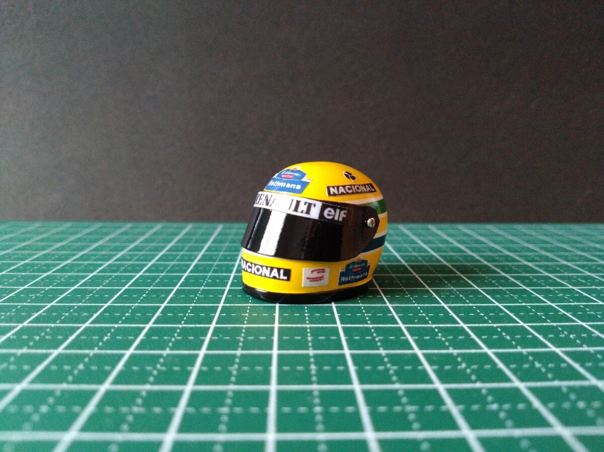 アイルトン・セナ 陶器製 フィギュア 1992年 鈴鹿日本GP 限定1000個 71oVif96rpS._UF350,350_QL50_.jpg